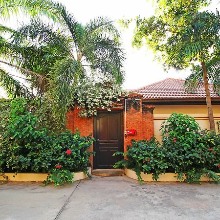 Cosy Beach Pool Villas By Pattaya Sunny Rentals Eksteriør bilde