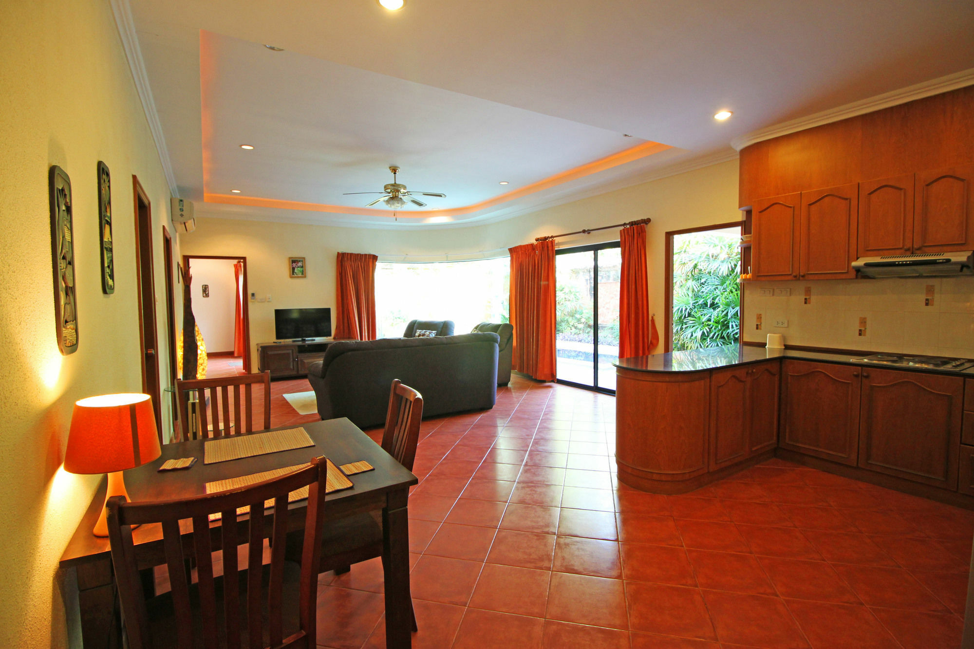 Cosy Beach Pool Villas By Pattaya Sunny Rentals Eksteriør bilde