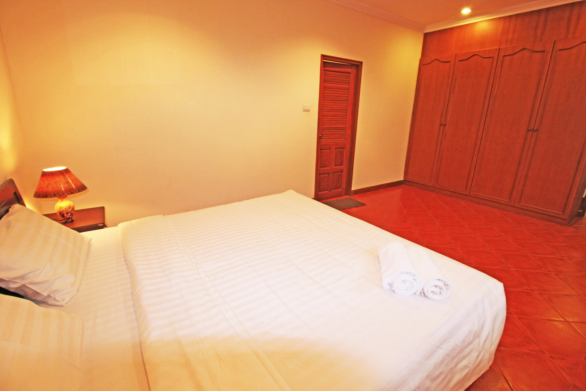 Cosy Beach Pool Villas By Pattaya Sunny Rentals Eksteriør bilde